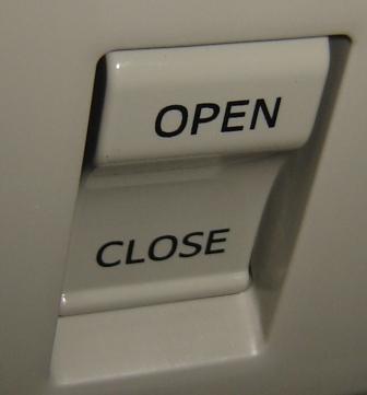 priusopenclose.jpg